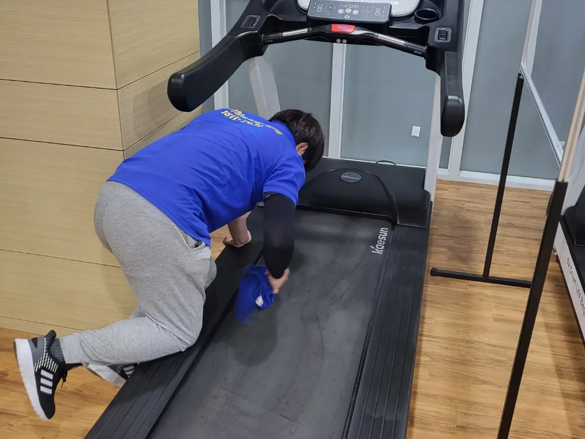 화천군 하남면 피트니스 라커 검사실 위생청소 사례 - 행진크린